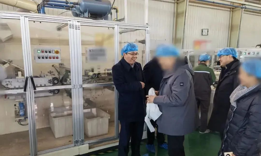 投資20億+25億，打造規(guī)模化西北紙都！集團(tuán)成功推動品牌紙制品擴(kuò)建投資選址項(xiàng)目落戶甘肅平?jīng)龀缧趴h