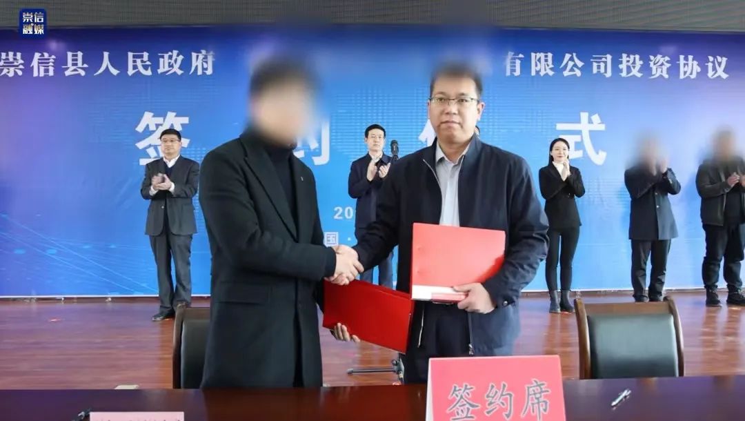 投資20億+25億，打造規(guī)?；鞅奔埗?！集團(tuán)成功推動(dòng)品牌紙制品擴(kuò)建投資選址項(xiàng)目落戶甘肅平?jīng)龀缧趴h