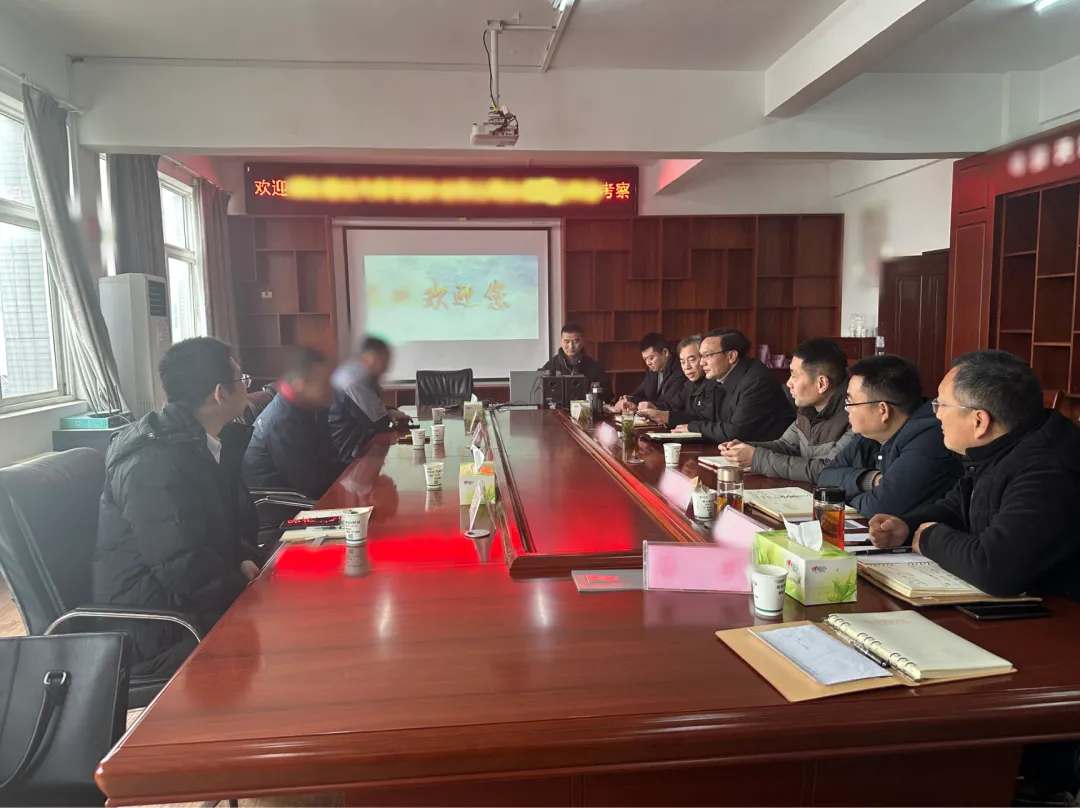 6天，刷新年初簽約時效記錄！集團(tuán)精準(zhǔn)推動湖北某地方政府與高品質(zhì)汽車內(nèi)飾配套擴(kuò)建投資選址項目方成功簽約